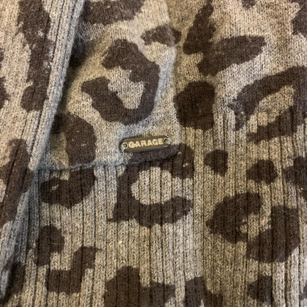 Leopard Cardigan - Picture 2 of 4